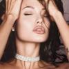 Angelina Jolie - kissable lips